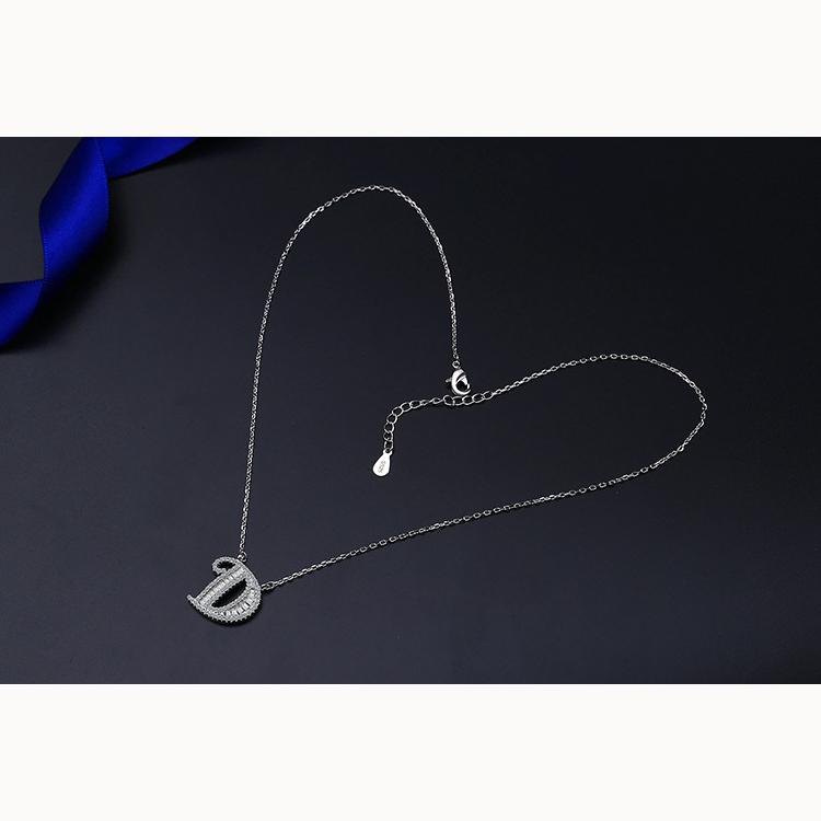 26 Letters of The Alphabet Necklace Female Romantic Travel with The Same Short Section of The Collarbone Chain Valentine's Day Gifts Necklace