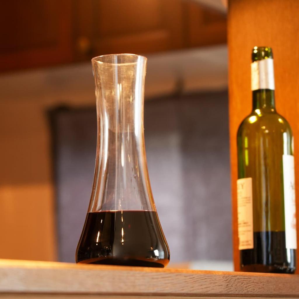 Thunder Group Wine Decanter, 739ml/25oz, Carafe/Pitcher, Shatter-Resistant, Dishwasher-Safe, Polycarbonate, PLTHCF075NC