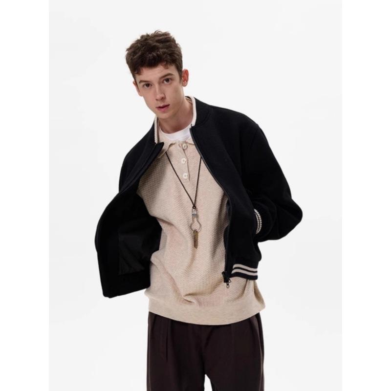 Unisex Retro Black Woolen Baseball Jacket - Heavyweight, Loose-Fit, Short, Casual Outerwear for Autumn/Winter