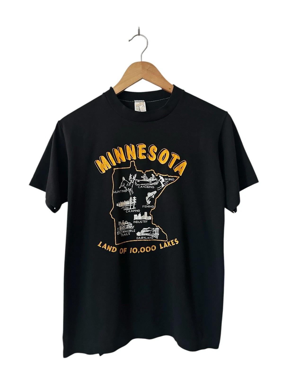 Vintage Minnesota Land of 10,000 Lakes T Shirt Men’s Small Black 80’s 90’s USA S