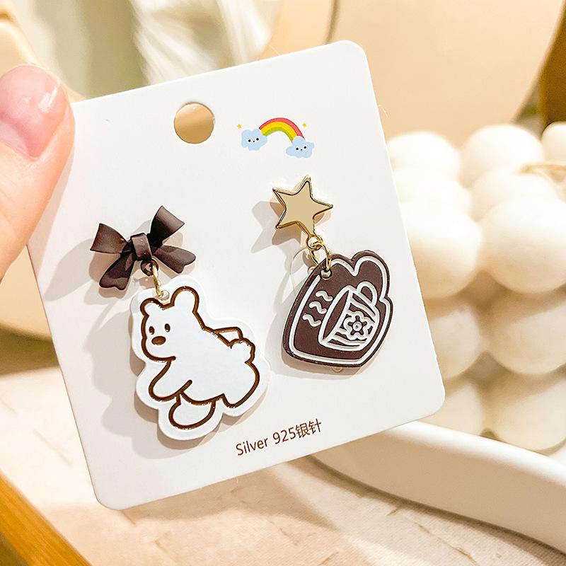 Cute Bear Earrings, Asymmetrical Cartoon Stud Earrings, Beautiful Girl Love Fun Earrings