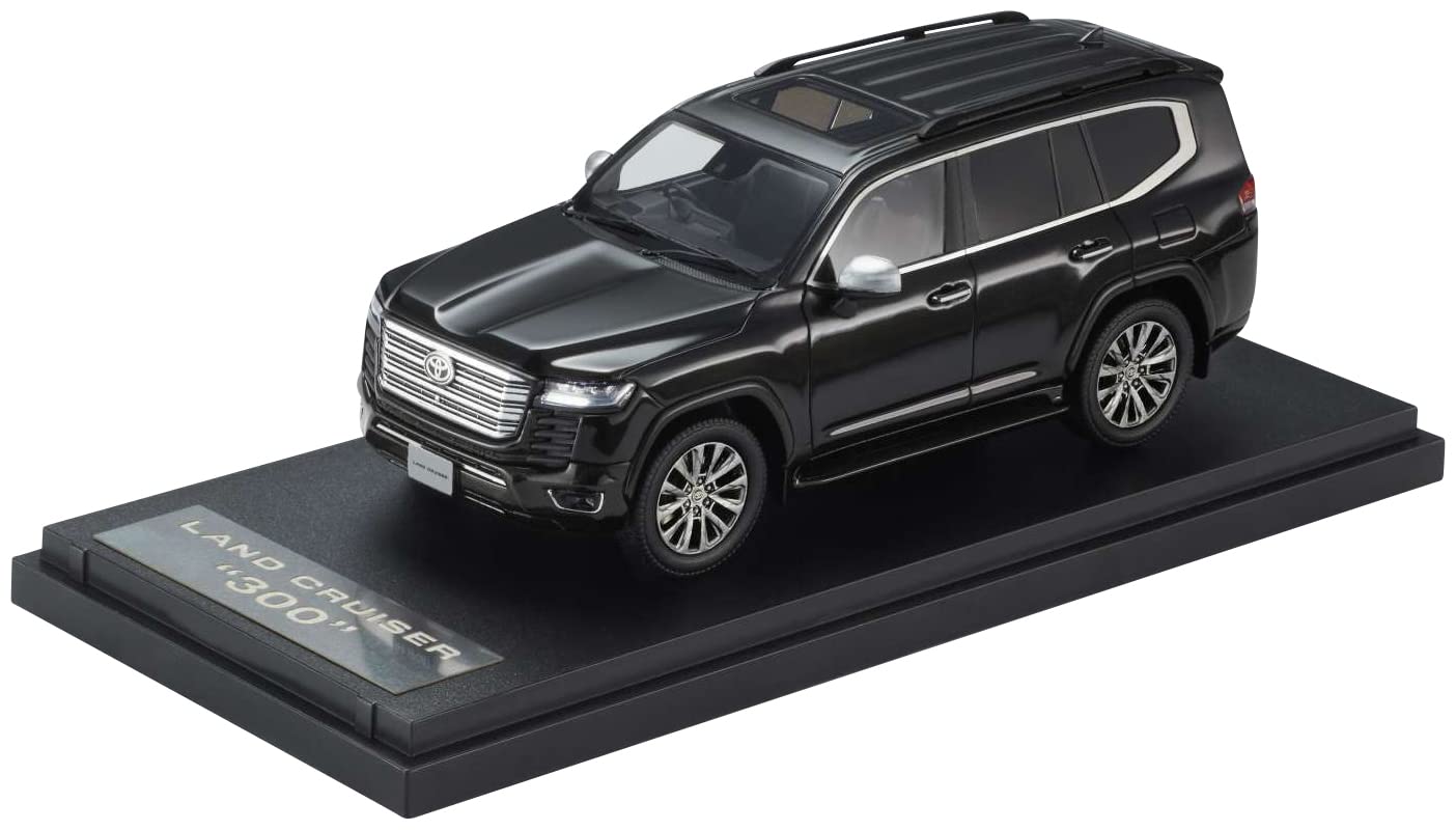 

MARK43 Toyota Land Cruiser ZX Черный Готовое изделие PM43153ABK 1/43 (JA300W)