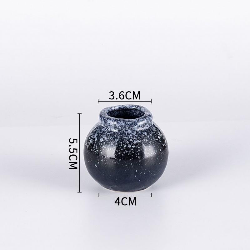 Japanese Style Toothpick Dispenser Ceramic Mini Vases Vintage Porcelain Jar Decorative Food Fruit Pick Fork Holder for Home