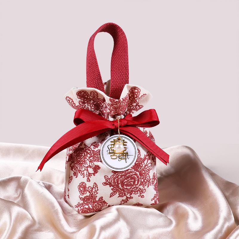 Hochzeits-Süßigkeitstüten im chinesischen Stil und knitterfreie Handtaschen-Gastgeschenke