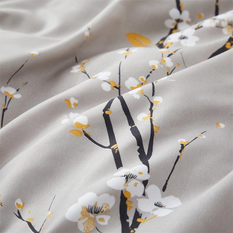 Light Grey Floral Duvet Cover Queen King, Microfiber Flower Plum Blossom Print Bedding Set Reversible Botanical Comforter Cover