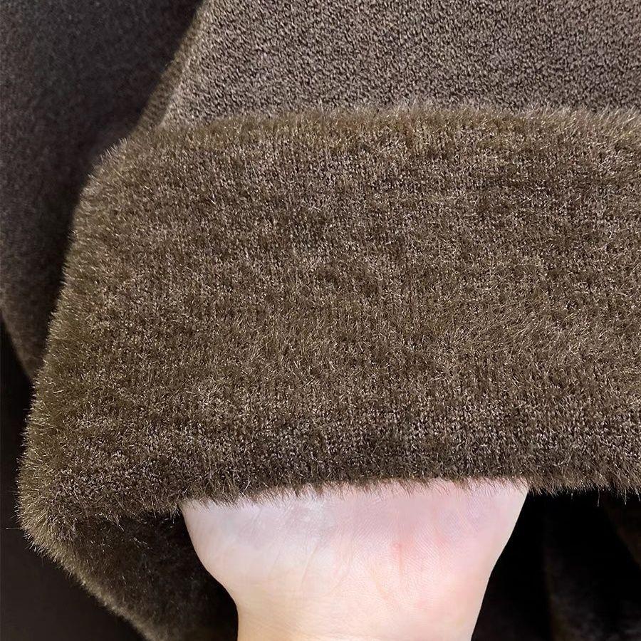 One Piece Velvet High Neck Sweater with Thick Velvet Base for Women Winter Rivet Knitted Sweater with Inner Top