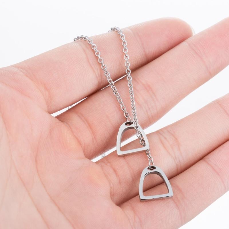 Elegant Horse Stirrup Necklace Modern Horse Stirrup Necklace Elegant Western Necklace Ornament For Trendy Women