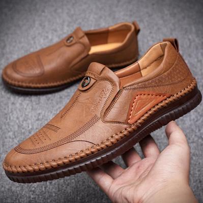 Scarpe da Uomo in Vera Pelle di Alta Qualità Estate Casual Uomo Sport Mocassini da Uomo 2024 Nuovo Mocassino Elegante da Cerimonia Uomo Scarpa di Lusso