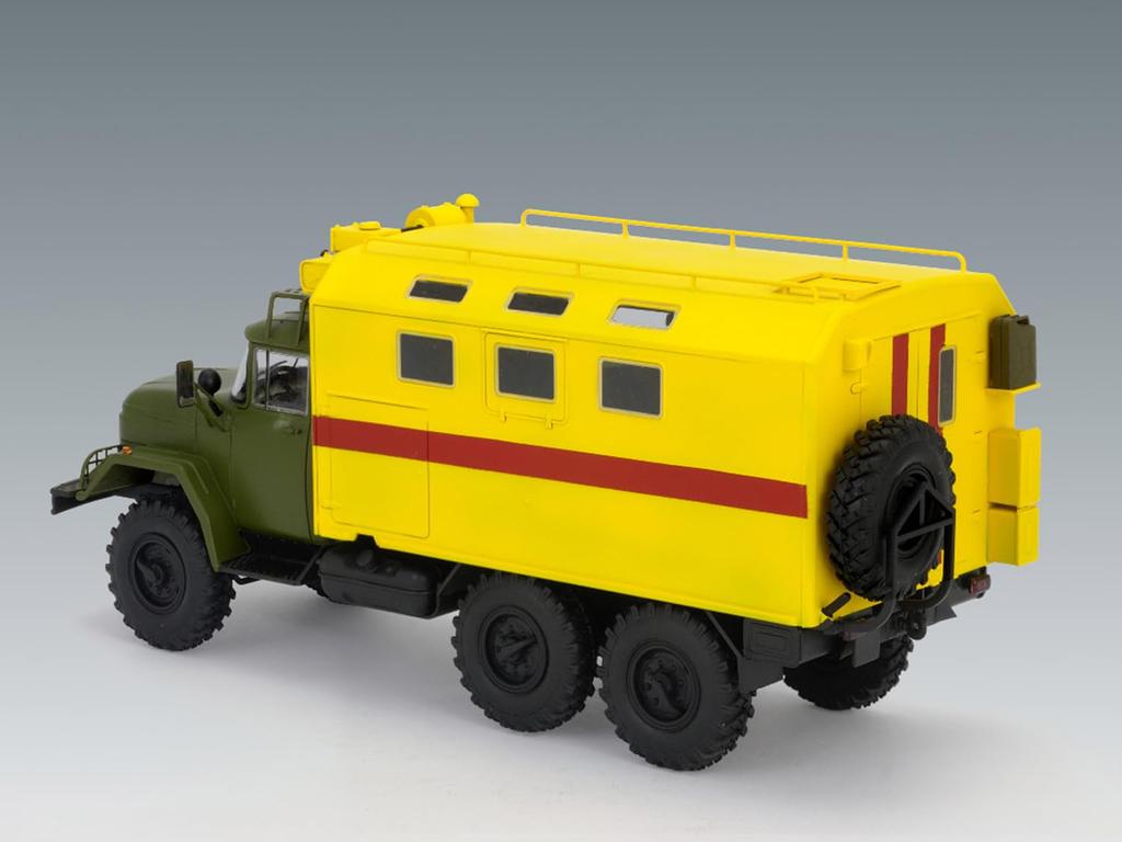 ICM scale Soviet Emergency Truck 35518 Plastic Model 1/35 ZIL-131