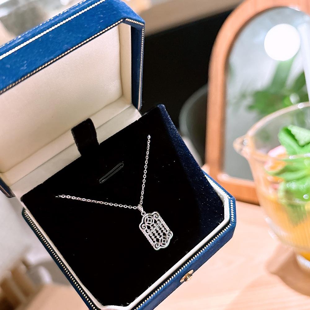 Hollow Abacus Necklace for Women's Retro Ethnic Style Fashion Collarbone Chain for Wealth and Luxury Versatile Necklace