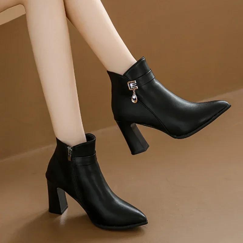 Fashion Winter New Fashion Casual Fashion Shoes Pointed Toe Thick Heels Solid Color Side Zipper Elegant and Comfortable Women's Boots