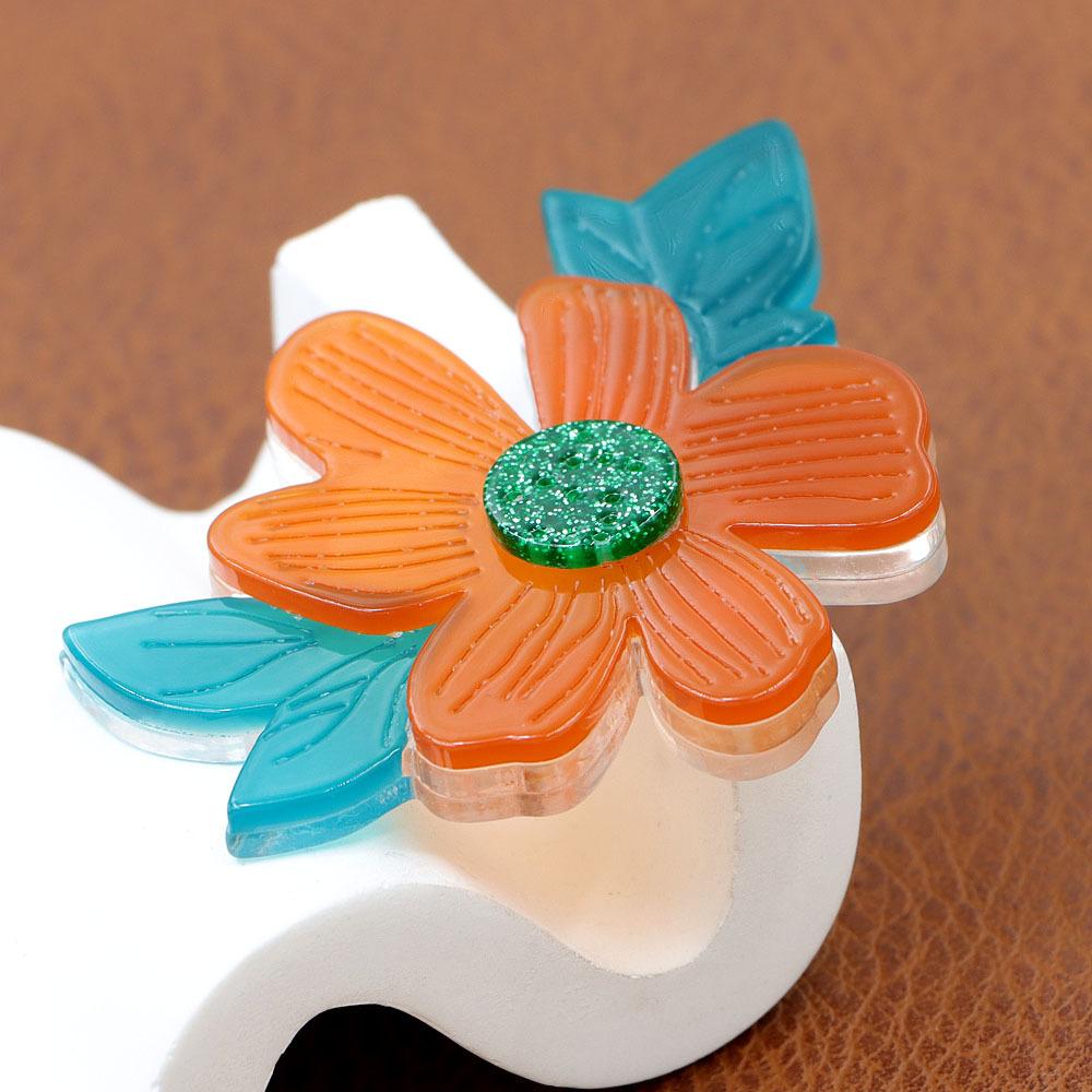 Acrylic Sheet Summer Fashion Flower Brooch Simple and Elegant Women's Accessories