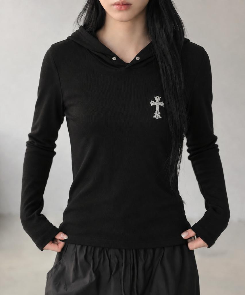 DAMISH Cross Embroidered Ribbed Hoodie_Black