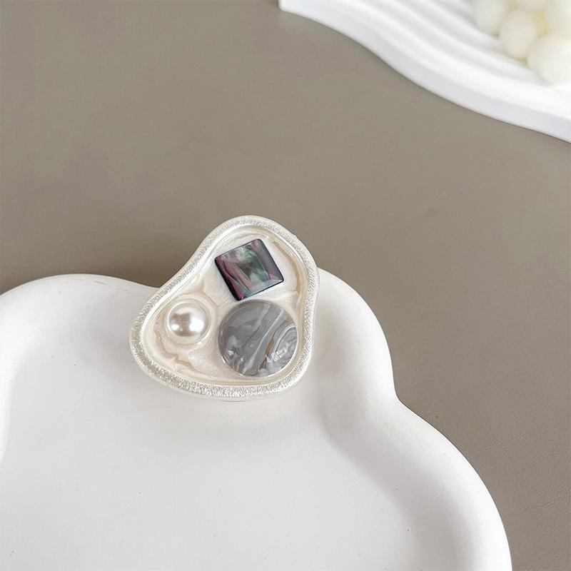 

Colored Gemstone Pearl Mobile Phone Airbag Bracket Wind Retractable Back Sticker Portable Desktop Bracket