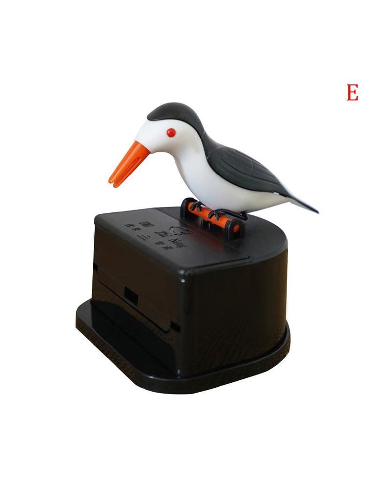 Creative Hummingbird Toothpick Dispenser Gag Toothpick Holder High Quality Cleaning Teeth Automatic Bird Toothpick Storage Box