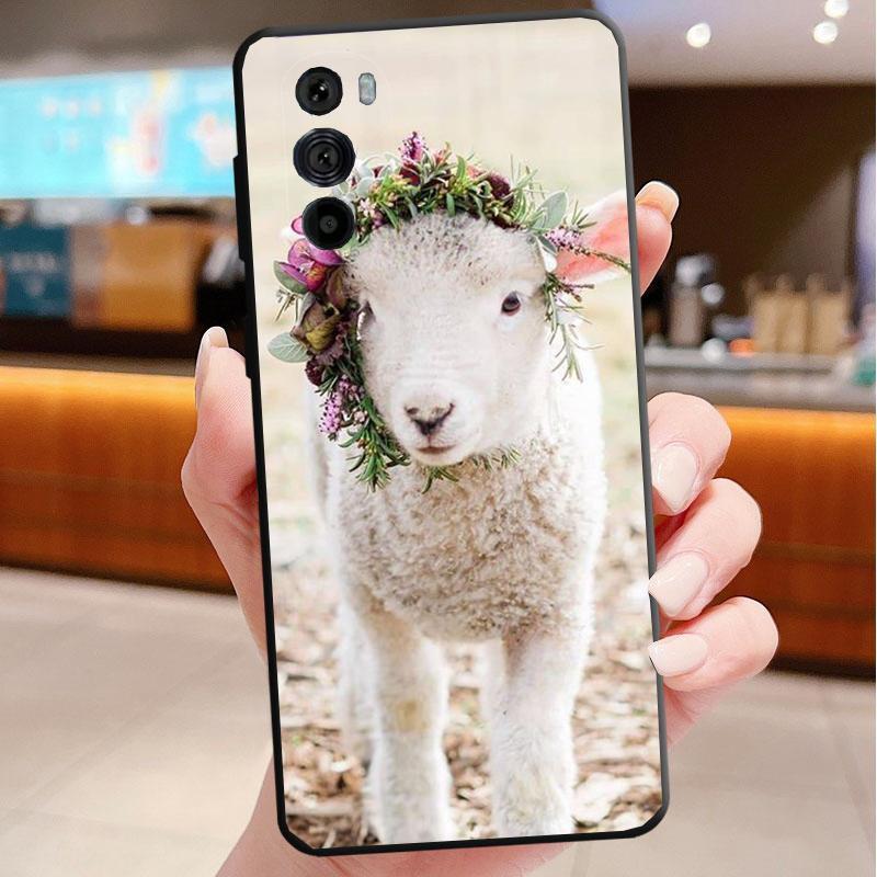 

Phone Case For Motorola Edge 50 40 Pro 60 50 40 30 Ultra Neo Fusion Moto G85 G72 G53 G54 G84 G13 G32 Cute Sheep Moto G32