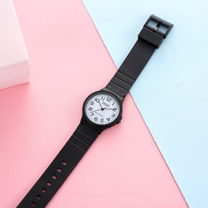 Casual Sport Quartz Watches Black Silicone Digital Male and Female Student Quartz Decorative Watch