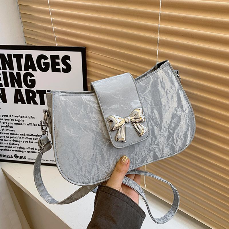 

Niche design bag women s 2024 new casual bow fashion texture chain single shoulder oblique span bag underarm bag срібний