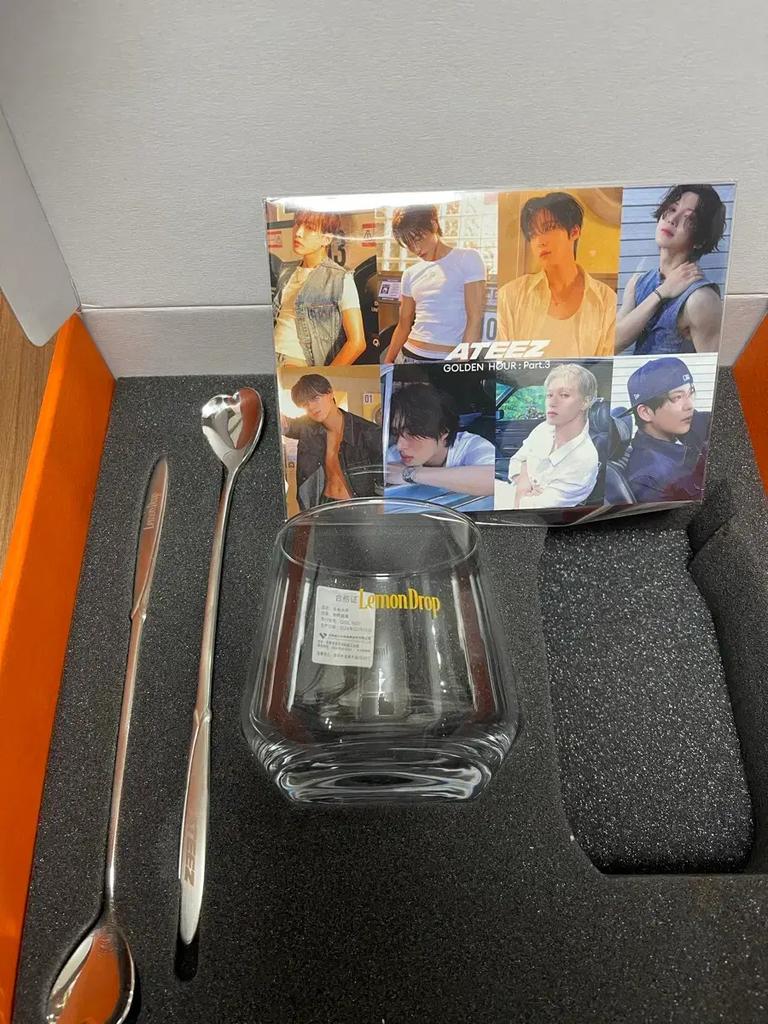 ATEEZ Lemon Drop Tasse + Löffel Set (Umgekehrte Handwerkskunst)