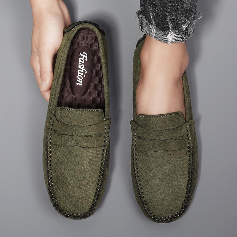 Fashion Suede Leather Men Casual Shoes Comfortable Man Loafers Lightweight Lazy Boat Shoes Breathable Slip On Man Driving Shoes