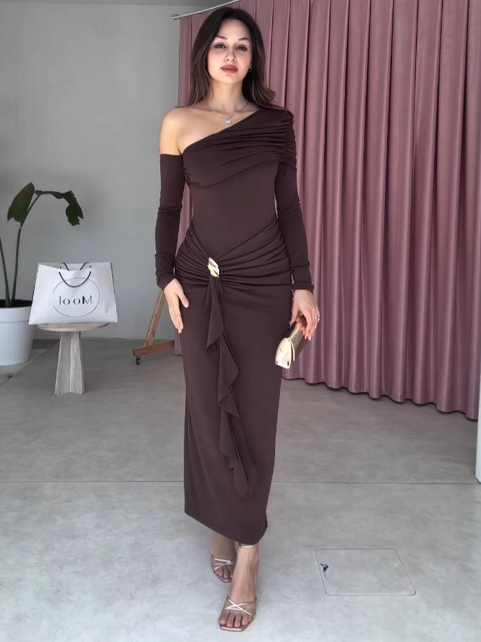 2025 French Off-the-Shoulder Slimming Summer Dress