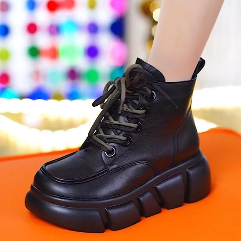 New autumn and winter fashion versatile platform short boots women's British style muffin bottom soft leather soft sole Martin boots