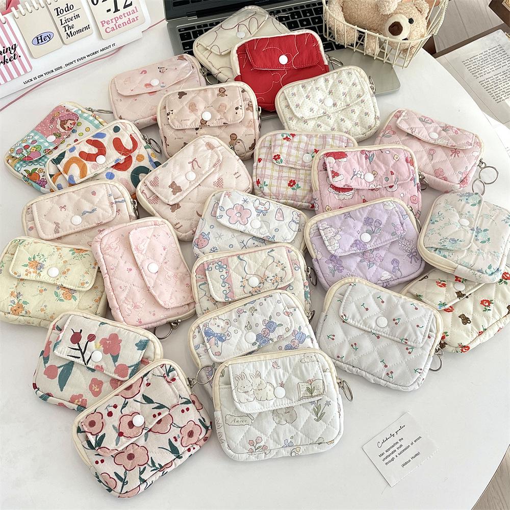 Cute Cartoon Floral Quilted Multifunctional Bag: Organizer, Document Holder, Coin Purse, Card Holder