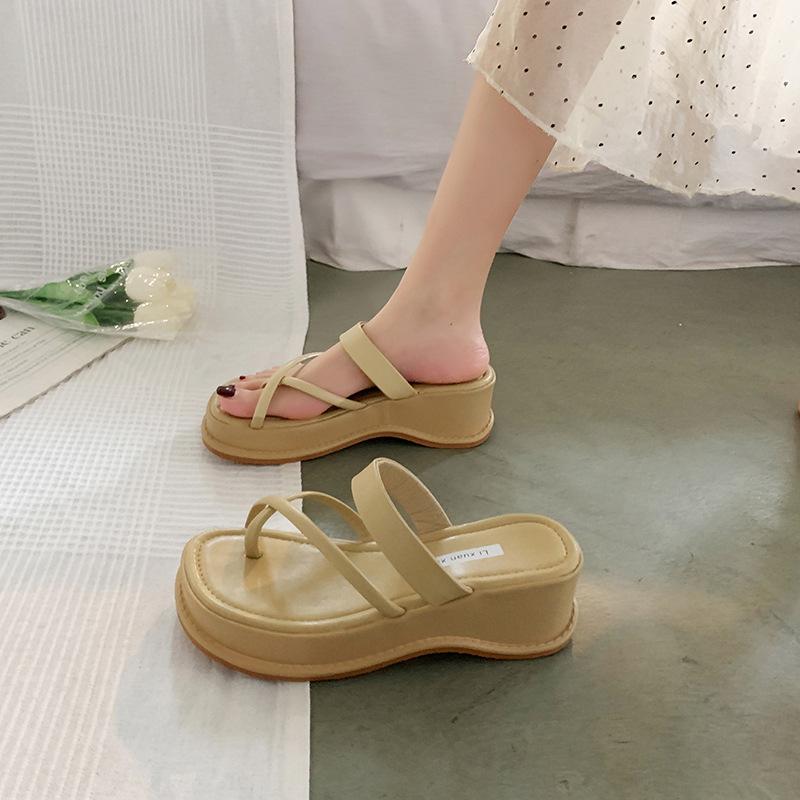 Internet Celebrity Set Toe Pinch Foot Muffin Thick Bottom Cool Slippers Women's Summer Wear Year New Slope Heel Fashion Ins Tide