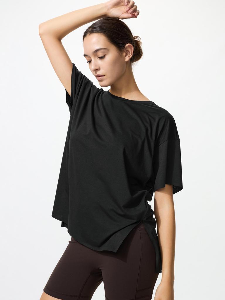 Uniqlo Airism Seamless T