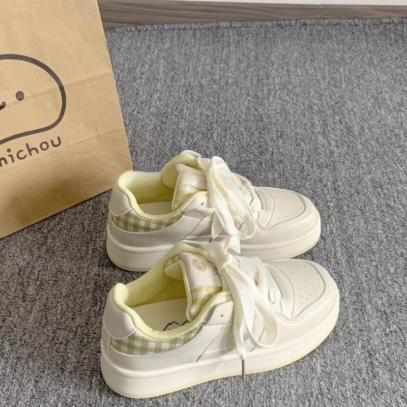 Platform White Shoes Spring and Autumn New Shoes Versatile Bread Casual Student Board Shoes Dopamine