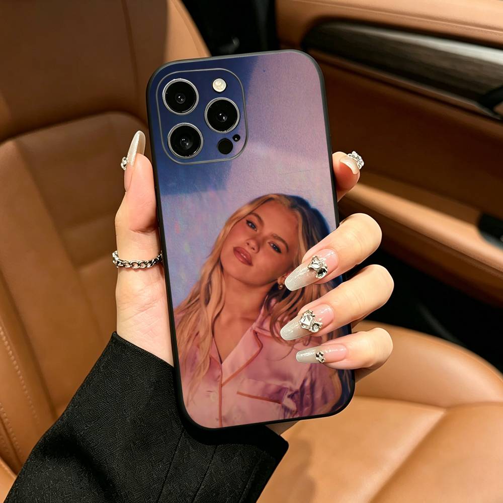 F-Freya Skye Singer Phone Case For iPhone 17,16,15,14,13,12,11 Pro Max,16Plus,XS Soft Black Cover
