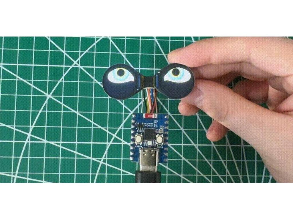 0.71" Round LCD Display for Arduino/Raspberry Pi/PICO/STM32 with Dual Electronic Eyes