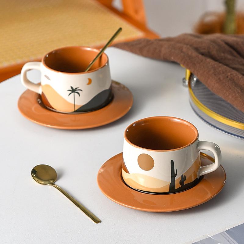 Retro Design Niche Coffee Cup Saucer Set for Women's Personal Ceramic French Afternoon Tea Cup Gift Box