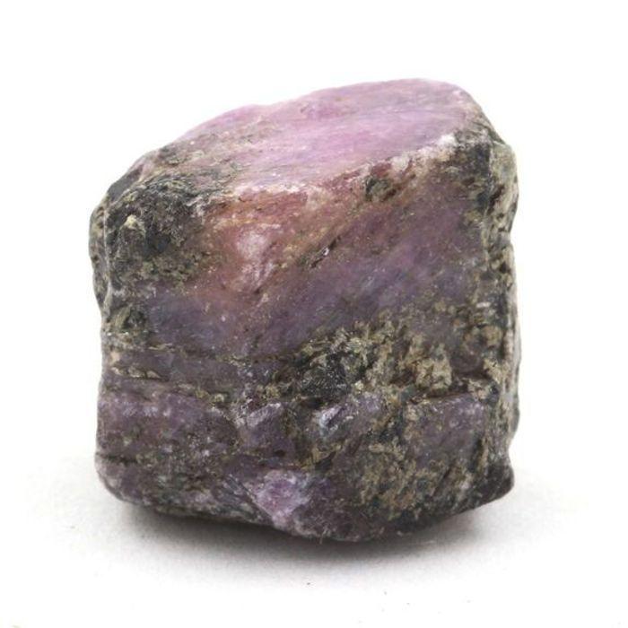 Pierres et Minéraux. Rubis. 47.20 ct. Ampanihy District, Atsimo-Andrefana, Madagascar.