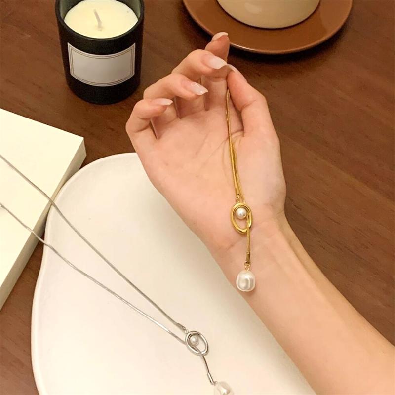 Sturdy Brass Adjustable Chain Baroque Pearls Pendant Long Necklace for Women's Fashion Sweater Chain Jewelry Accessory