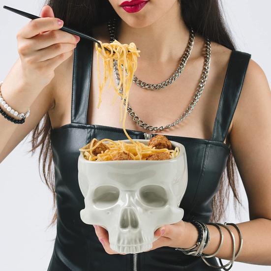 Halloween Skull Candy Bowl Gothic Ceramic Portable Skeleton Head Bowl Halloween Home Bar Decor Dining Table Ornament
