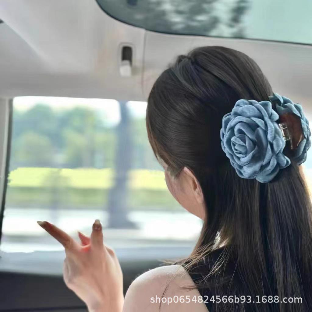 Французская заколка-акула с розовым цветком - Рекомендуемый блогерами головной убор, аксессуар для волос