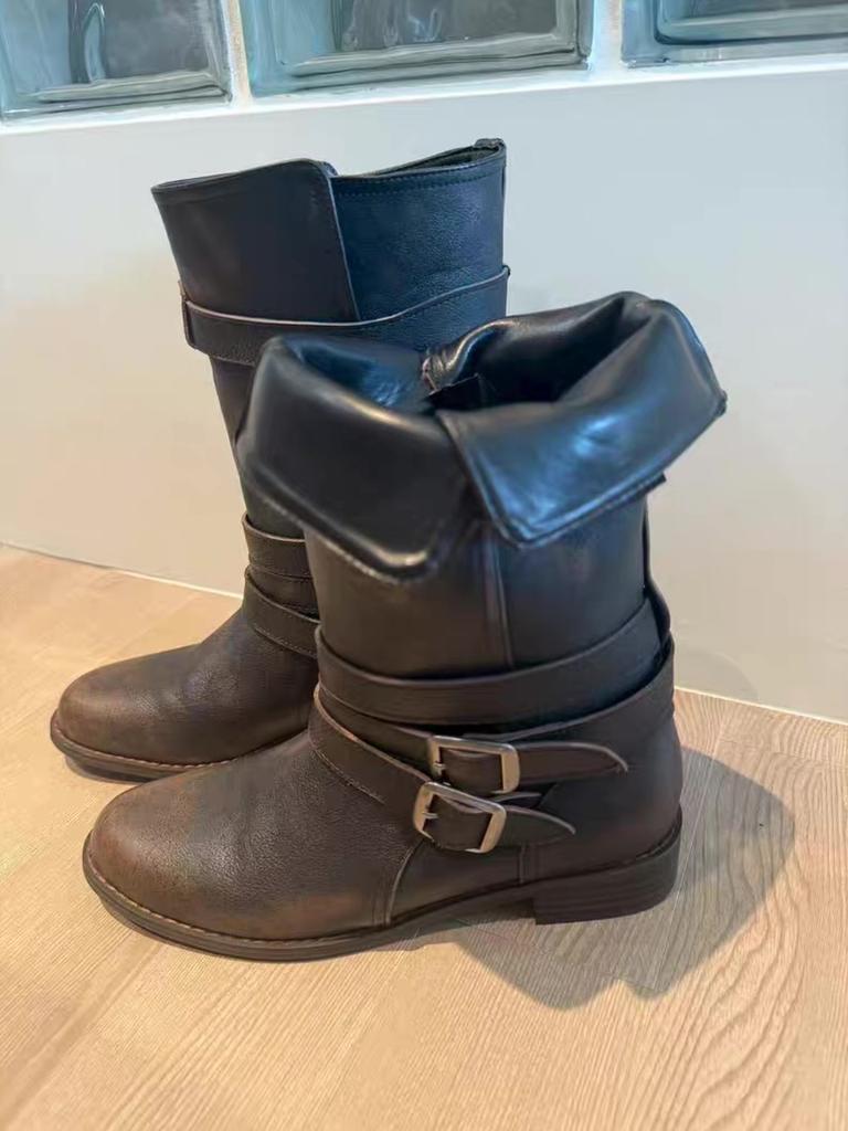 2025 new Korean version two-wear flanged leather western cowboy boots women's thick heel colored belt buckle medium tube knight boots