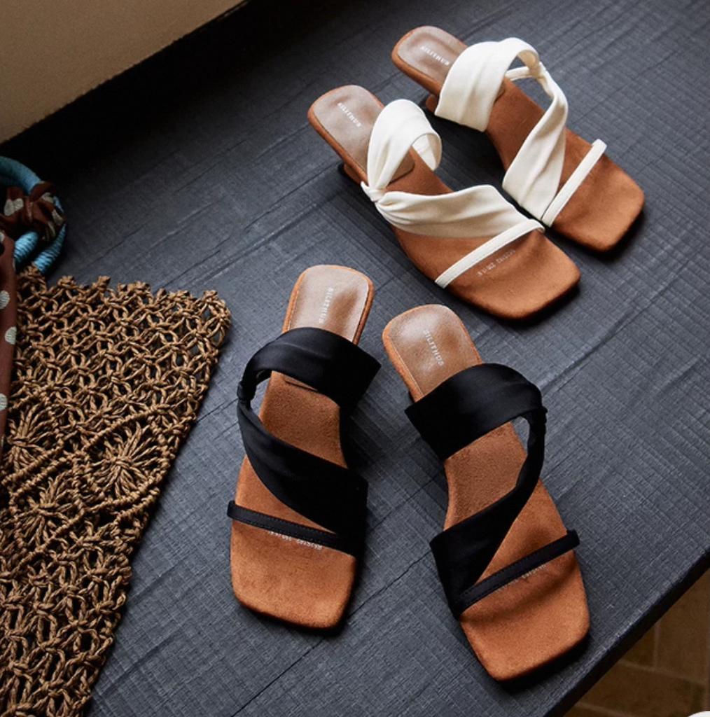 Sheepskin Color Matching Retro Square Head with Wedge Heel Slippers Women's Summer Wear Korean Version Open-toed High-heeled Sandals