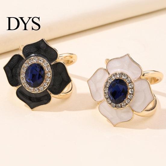 Retro Scarf Accessory Enamel Flower Ring, Oval Faux Gemstone Clip, Ring Sparkling Rhinestone Holder for Women Neckerchiefs Shirts Scarves Shawls Clip