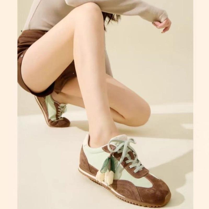 Retro Sneakers Women 26 Early Spring New Soft Bottom Casual