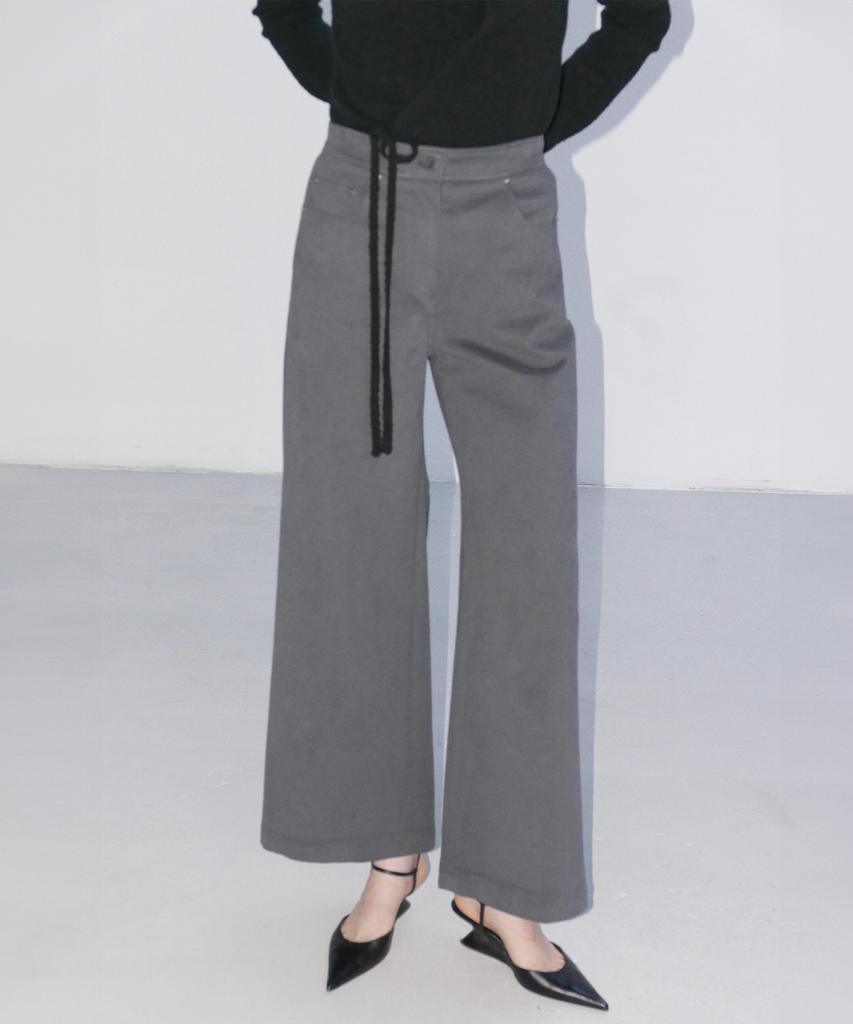 Enor Bizo Detail Flare Pants - Gray