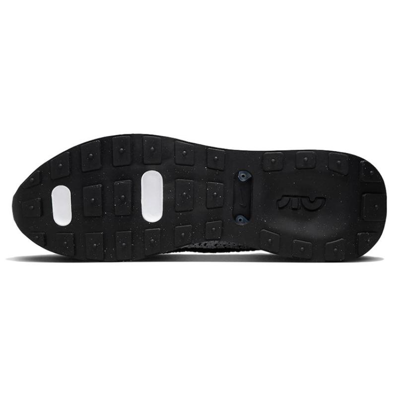 Nike Air Max Flyknit Racer Pure Platinum Svarte Sneakers Fritidssko DJ6106-002