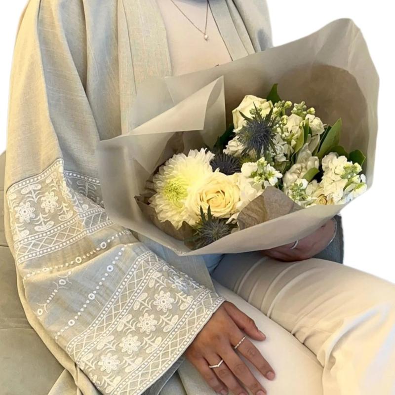 Abaya Brodée pour Femmes Musulmanes Robe Dubaï Cardigans Longs Décontractés Amples Kaftans Islamiques Robe Ouverte sur le Devant Longueur Maxi