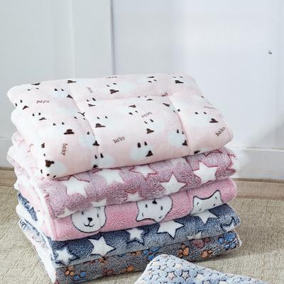 Thick Warm and Soft Pet Mat Double-sided Cat Mat  Blanket  Cat Nest  Easy To Clean Pet Supplies