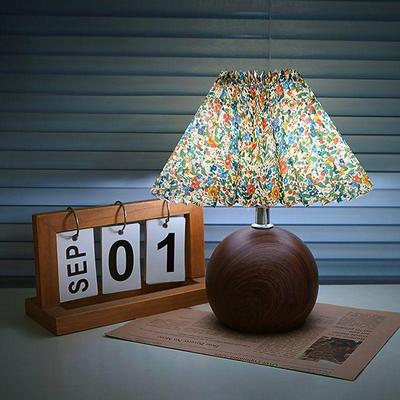 Lampy – Stolní lampy