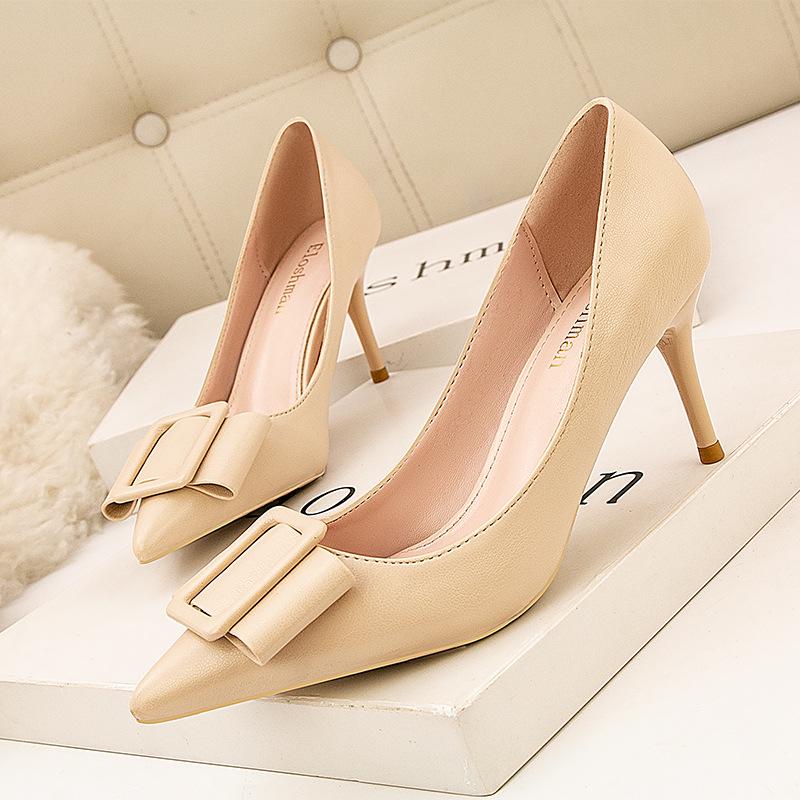 Süße High Heels, dünne Absätze, High Heels, dünn, flacher Ausschnitt, spitze Zehen, Gürtelschnalle, elegante Bankett-Pumps, Damen