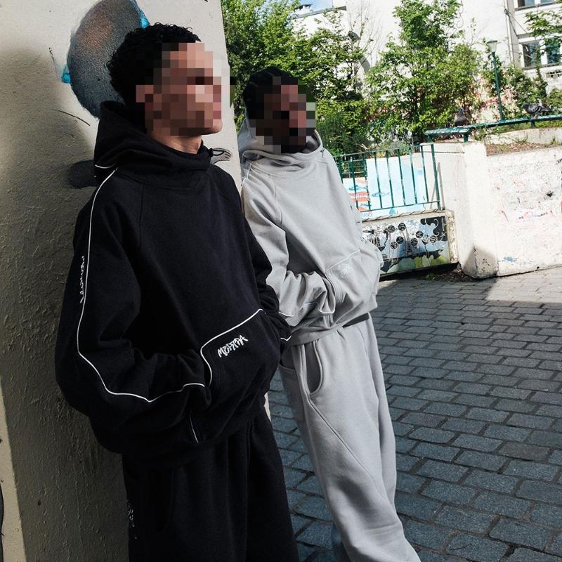 Europäischer und amerikanischer Y2K-Buchstabenstickerei Street Hip-Hop-Stil Langärmeliges Kapuzensweatshirt für Herbst und Winter