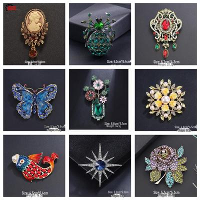 Broches en lichaamssieraden