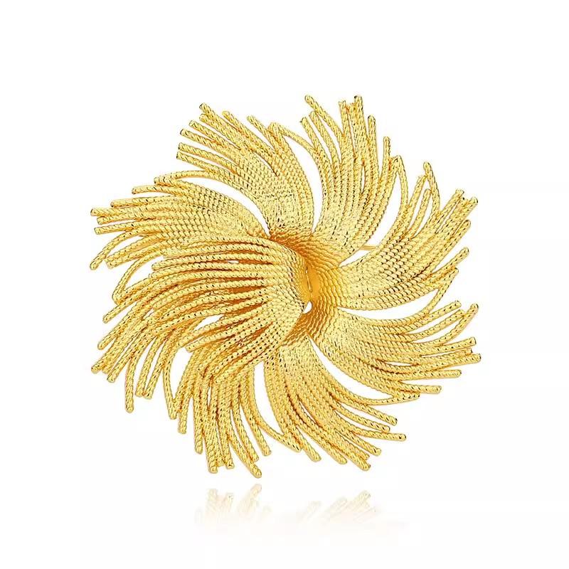 Medieval Fireworks, High-end Women's Exquisite Temperament, Light Luxury and High-end Flowers Brooch